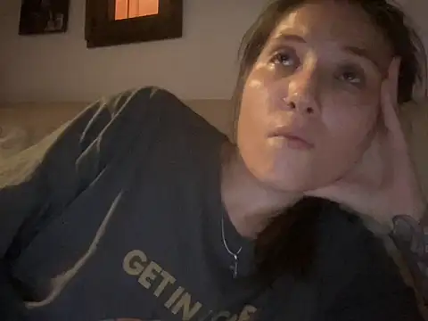 dddasani online show from November 19, 2:22 am