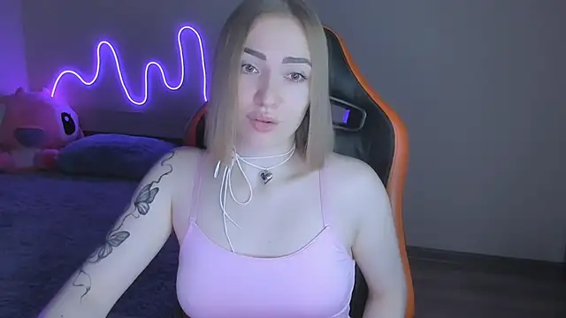 LaraKrein lk online show from November 14, 1:43 pm