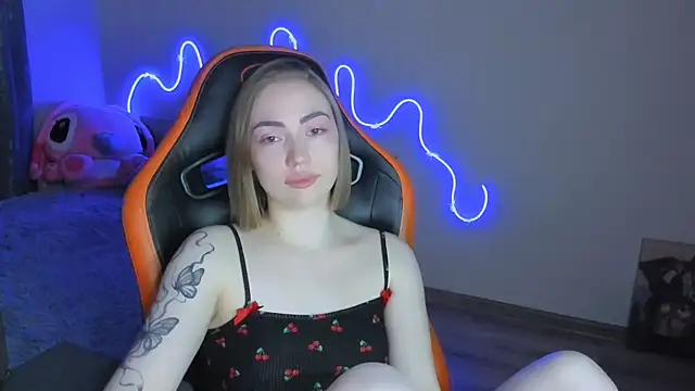 LaraKrein lk online show from April 13, 1:00 am