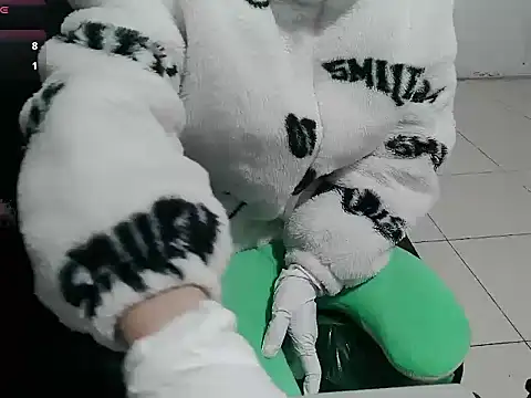 Owe chan online show from January 6, 11:51 pm