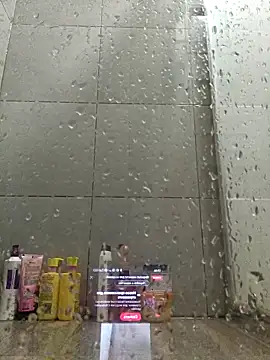 Snapshot of -iskop- chatting on October 11, 3:54 pm -iskop- online show from October 11, 3:54 pm