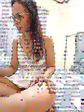 Snapshot of Mama_Eva_1 chatting on October 19, 10:32 pm Mama Eva 1 online show from October 19, 10:32 pm