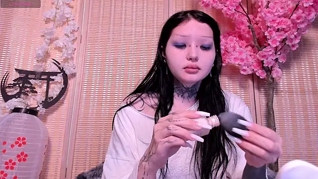 Snapshot of Lein_Bone chatting on September 14, 12:54 am Lein Bone online show from September 14, 12:54 am