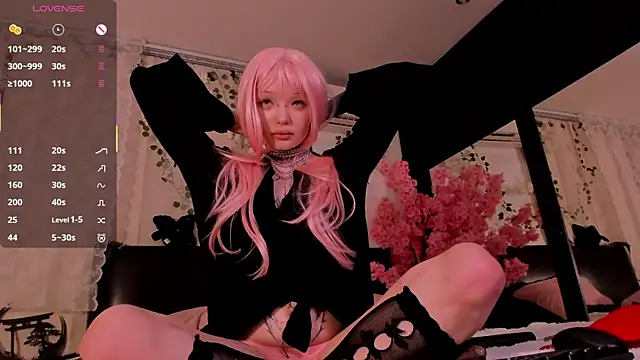 Snapshot of Lein_Bone chatting on October 4, 5:11 pm Lein Bone online show from October 4, 5:11 pm