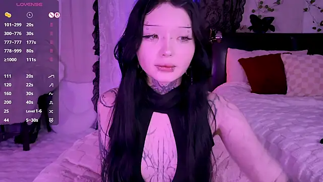 Snapshot of Lein_Bone chatting on November 24, 12:10 am Lein Bone online show from November 24, 12:10 am