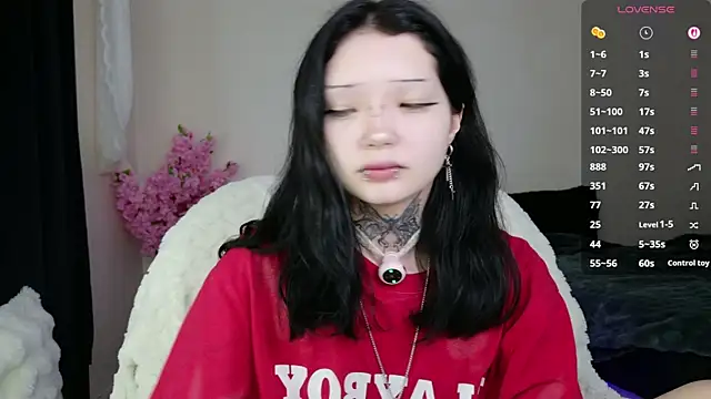 Lein Bone online show from June 26, 12:26 am