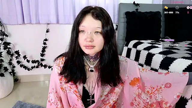 Lein Bone online show from July 12, 12:12 am