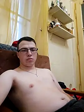 Snapshot of kristaly791 chatting on November 2, 10:06 am kristaly791 online show from November 2, 10:06 am