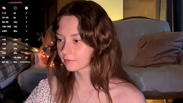 Snapshot of IrisPurrphy chatting on March 29, 11:32 am IrisPurrphy online show from March 29, 11:32 am