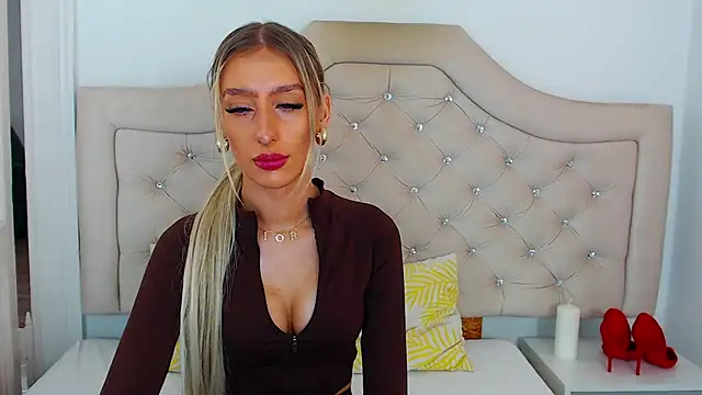 NatalieSensual online show from November 7, 8:58 am