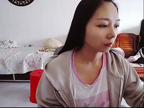 Snapshot of linger888 chatting on May 1, 11:20 pm linger888 online show from May 1, 11:20 pm