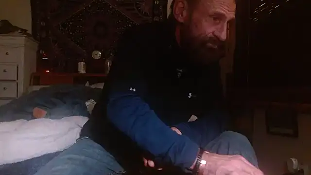 reebokrick650 online show from December 2, 4:07 am