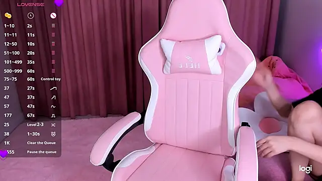 Momo Ayase  online show from November 12, 2:28 pm