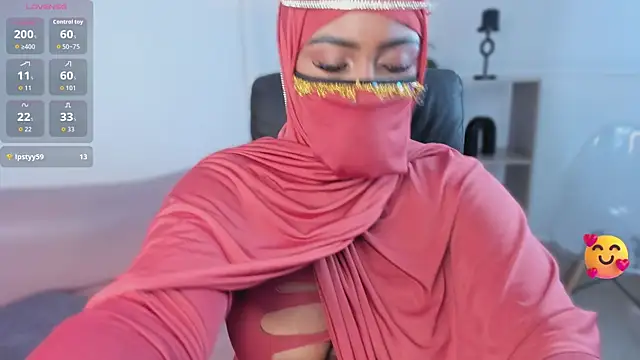 yasmin elite online show from October 14, 9:43 am