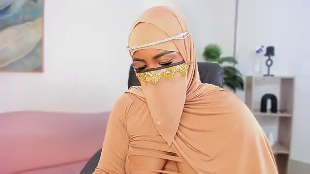 yasmin elite online show from October 21, 9:43 am