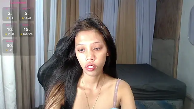 kourtneyluv  online show from April 7, 4:46 am