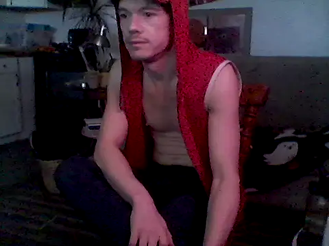 SalemStratton online show from December 17, 8:37 pm