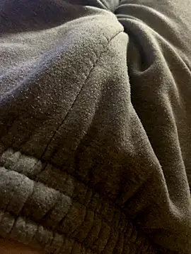 MuzzyFacing online show from October 2, 12:56 pm