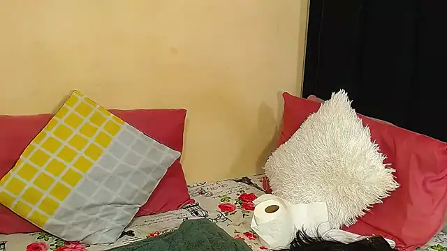 AmazingDarkDoll online show from October 22, 12:11 am