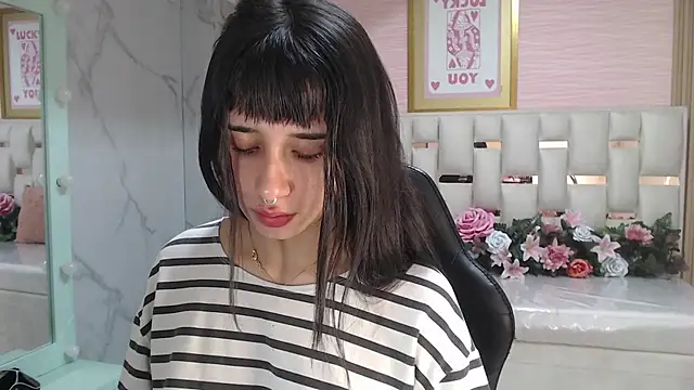 allyssa bellini s online show from December 19, 8:16 pm