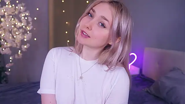 AccaCroyle online show from February 4, 6:25 pm