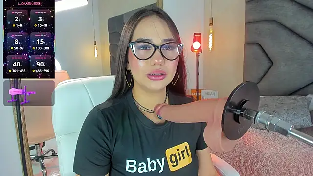 Jazmiinee online show from June 24, 8:08 pm