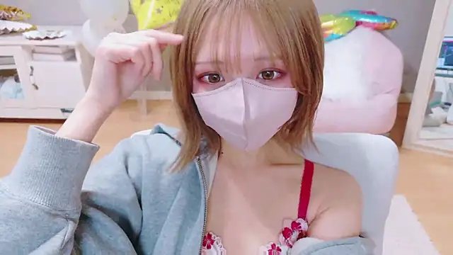 Snapshot of ka_na_ta_ch chatting on February 2, 9:52 am ka na ta ch online show from February 2, 9:52 am