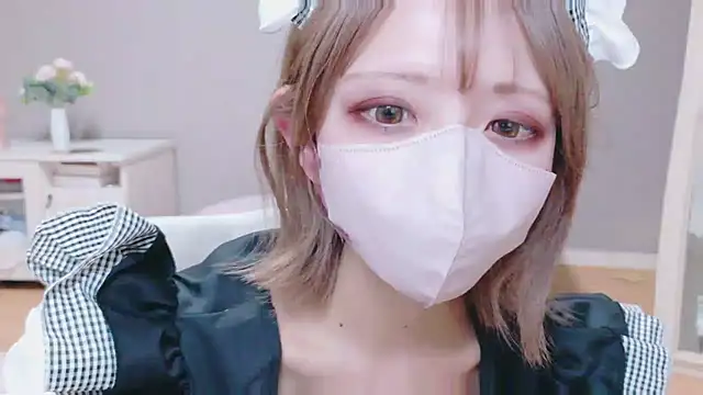 Snapshot of ka_na_ta_ch chatting on February 15, 4:03 pm ka na ta ch online show from February 15, 4:03 pm