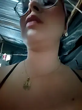 Lily-o online show from November 25, 1:16 am