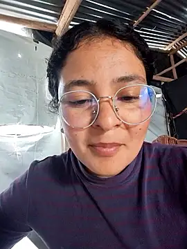 Lily-o online show from January 15, 2:10 pm