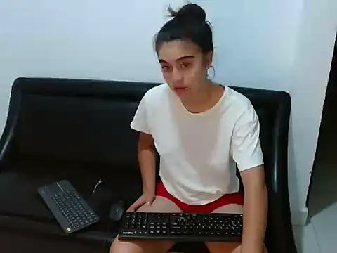 Arieeel 09 online show from October 14, 11:05 pm