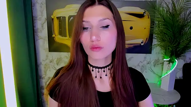 Mollyinyourmind online show from March 17, 8:56 pm