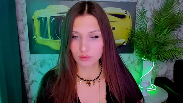 Mollyinyourmind online show from March 23, 8:46 pm