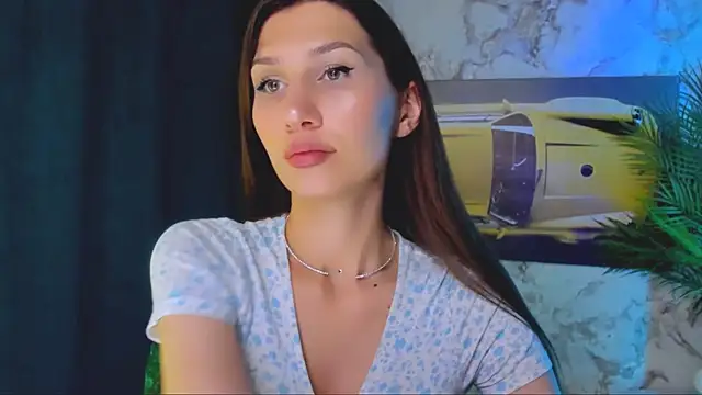 Mollyinyourmind online show from July 4, 11:11 pm