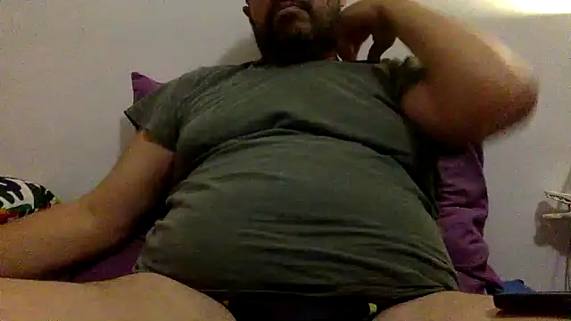 Snapshot of steve669_hot chatting on September 18, 9:17 pm steve669 hot online show from September 18, 9:17 pm
