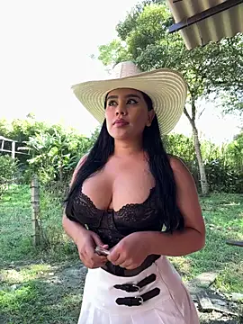 laure torres online show from February 26, 2:27 pm