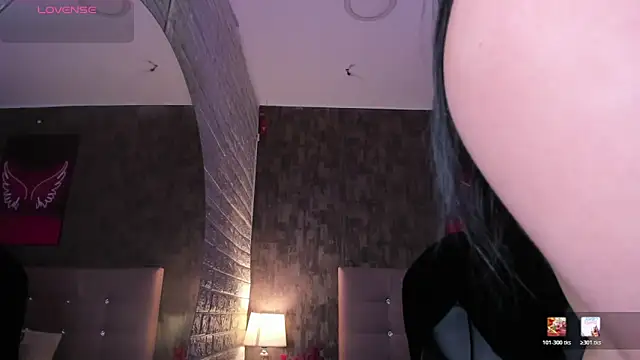 marian  stone online show from May 6, 6:57 pm