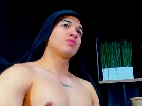 rocoo santos online show from April 21, 1:29 am