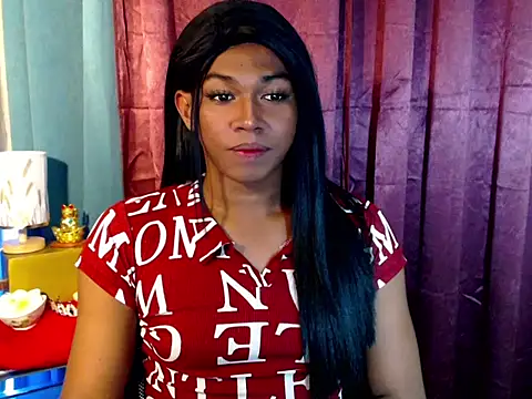 Snapshot of Milagrosa_xx chatting on May 8, 7:30 pm Milagrosa xx online show from May 8, 7:30 pm