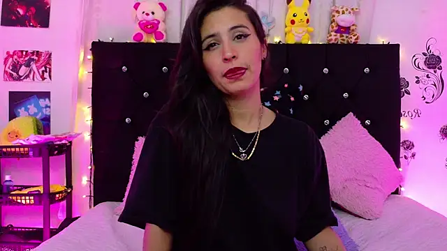 queen smiley online show from January 11, 3:55 am