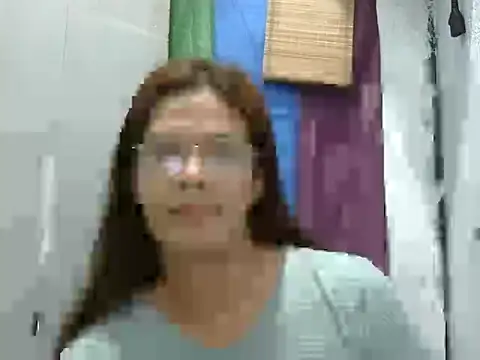 juicycum069 online show from April 17, 10:46 pm