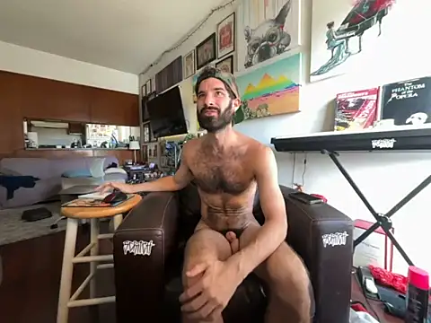 Snapshot of Pupscritch chatting on September 13, 6:29 pm Pupscritch online show from September 13, 6:29 pm