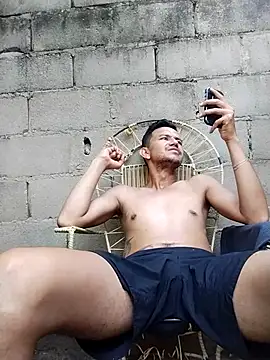 Snapshot of _andytop chatting on November 9, 12:03 pm andytop online show from November 9, 12:03 pm