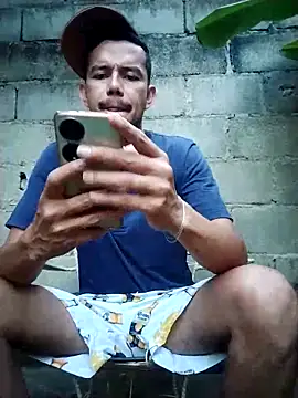 Snapshot of _andytop chatting on November 15, 11:07 am andytop online show from November 15, 11:07 am