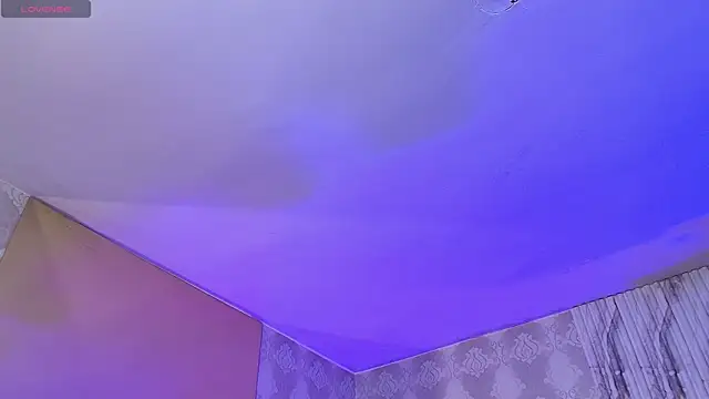 Naomy tay1 online show from January 12, 3:23 am