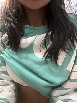 modelnishu online show from November 8, 2:01 am