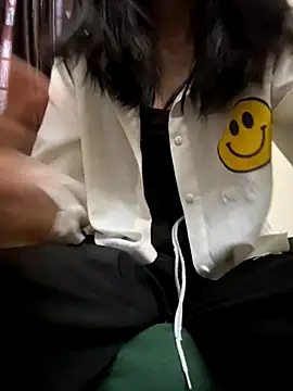 modelnishu online show from November 11, 1:49 am