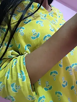 modelnishu online show from January 13, 3:28 pm