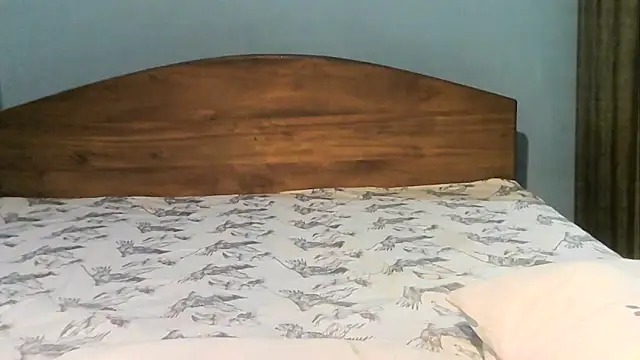 LoveTrainX online show from March 13, 2:12 pm