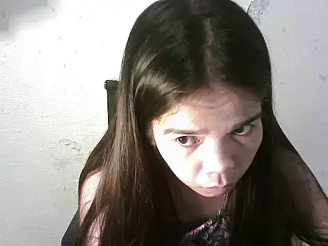 Snapshot of flawless_yue chatting on April 20, 7:04 pm flawless yue online show from April 20, 7:04 pm